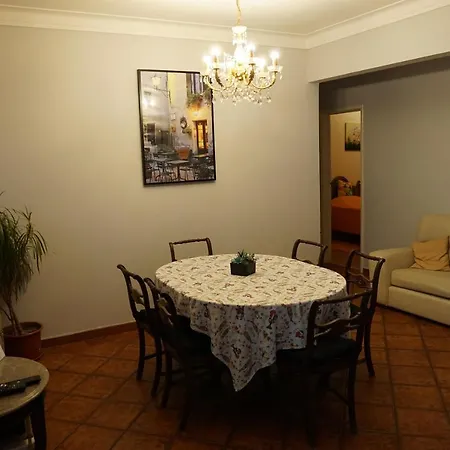 Herois Apartment Damaia